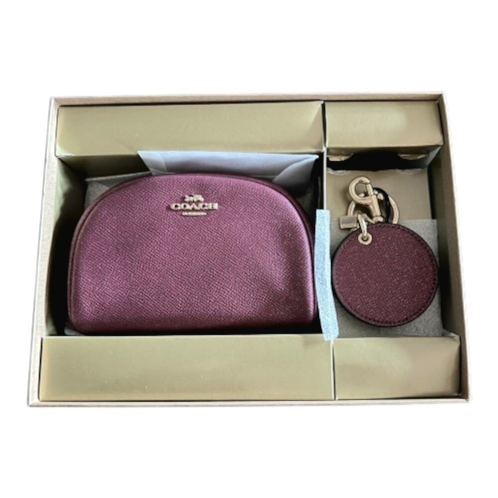 COACH GIFT BOXED DOME COSMETIC CASE & MIRROR BAG CHARM SET IN GOLD BLACK CHERRY - Picture 3 of 3